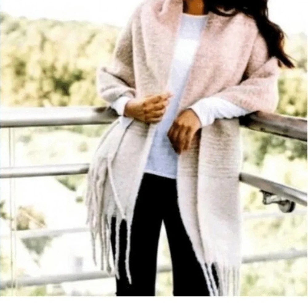 MER|SEA OVERSIZED WRAP/SCARF OMBRE BEIGE AND CREAM COLOR WITH FRINGE